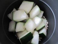 薏米骨头冬瓜汤的做法步骤7