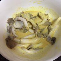 香酥咖哩菇的做法步骤3